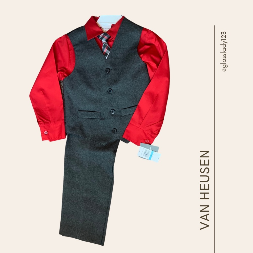 Boys 4 Piece Suit Set ( 5T )